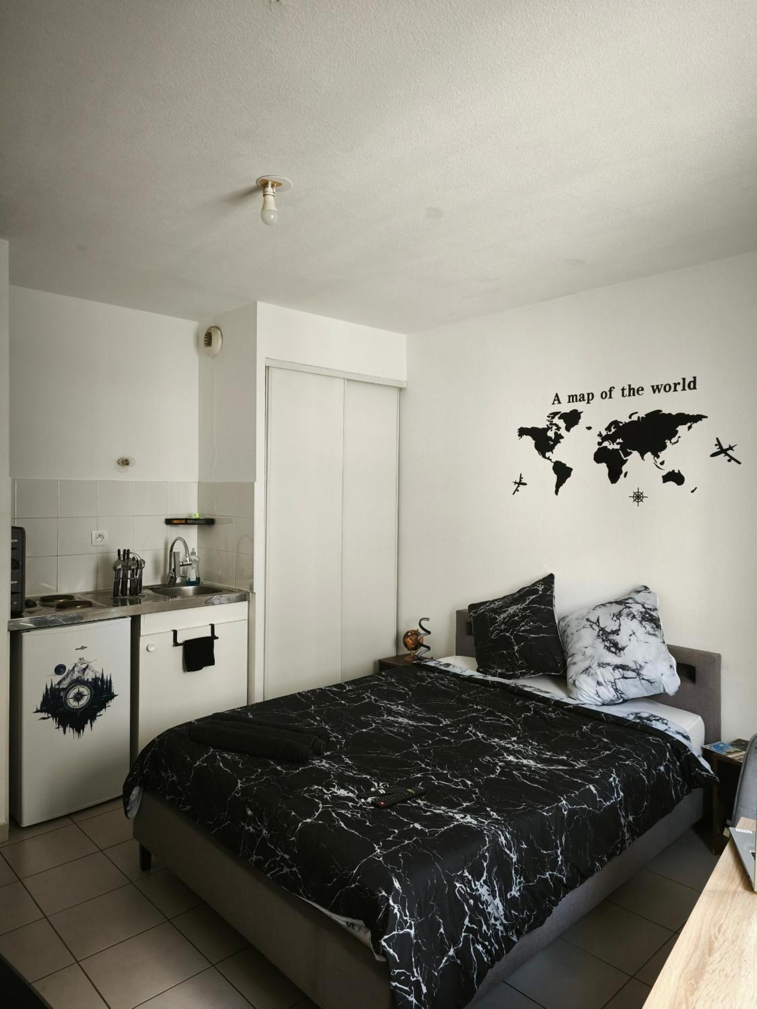 Cozy Apartment In City Center Marseille Eksteriør billede